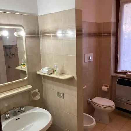 아파트 Lo Squero 라글리오